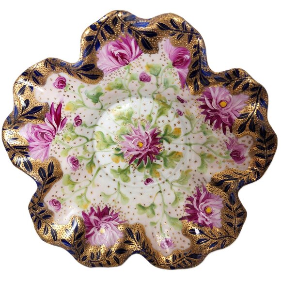 Antique 3 Footed Moriage Floral Nippon Hand Painted Nut Bowl w/Gold Leaf Detail - Picture 1 of 9